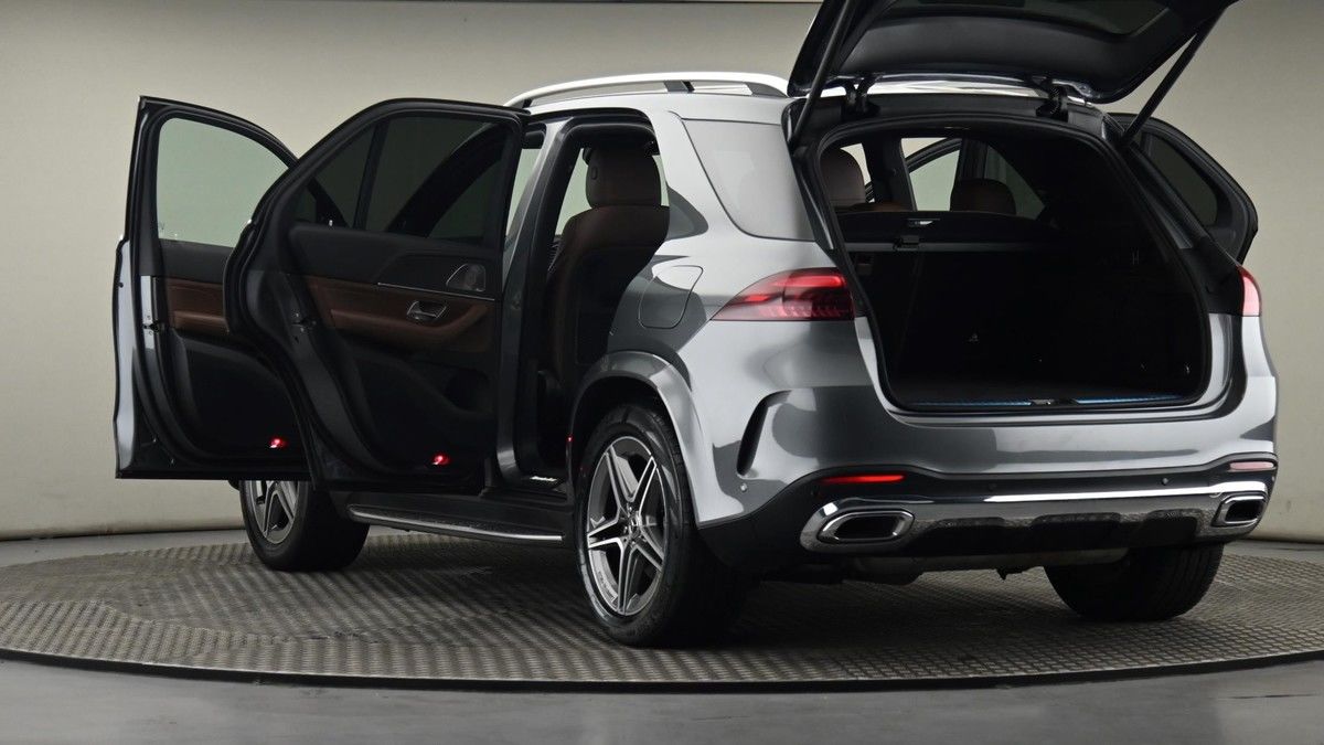 Mercedes-Benz GLE Image 29