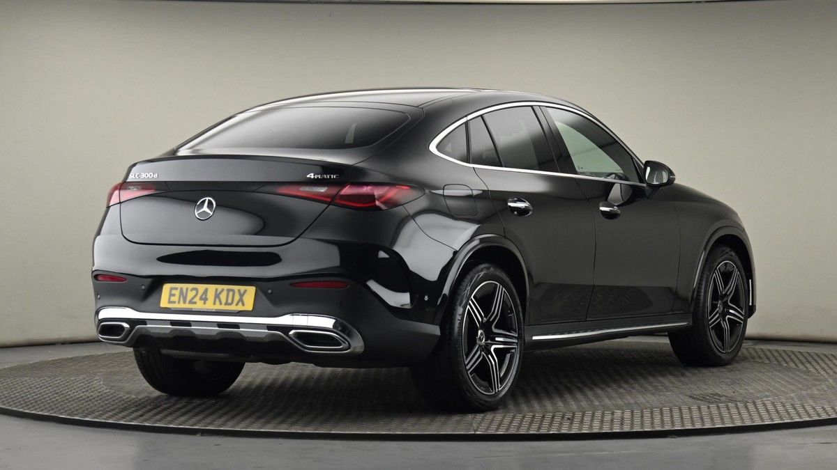 Mercedes-Benz GLC Image 14
