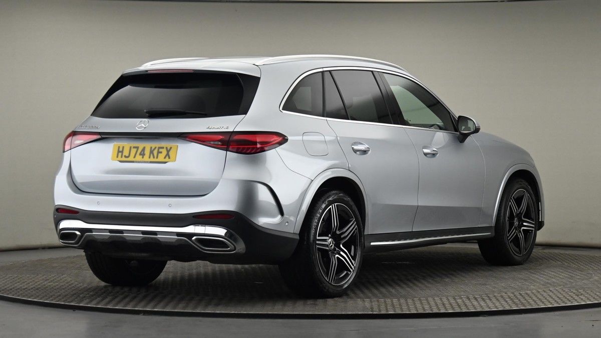 Mercedes-Benz GLC Image 26