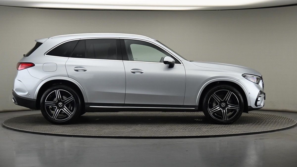 Mercedes-Benz GLC Image 27