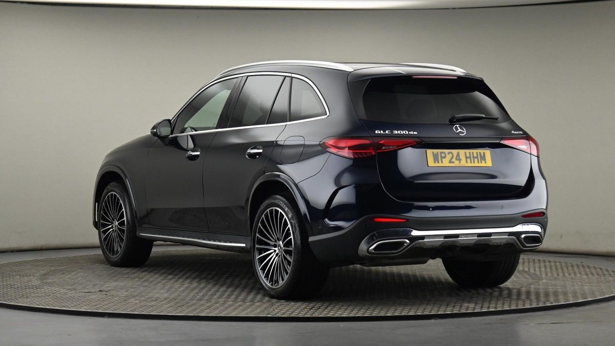 Mercedes-Benz GLC Image 24