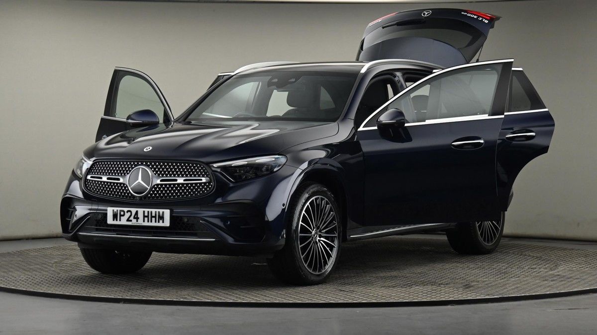 Mercedes-Benz GLC Image 28