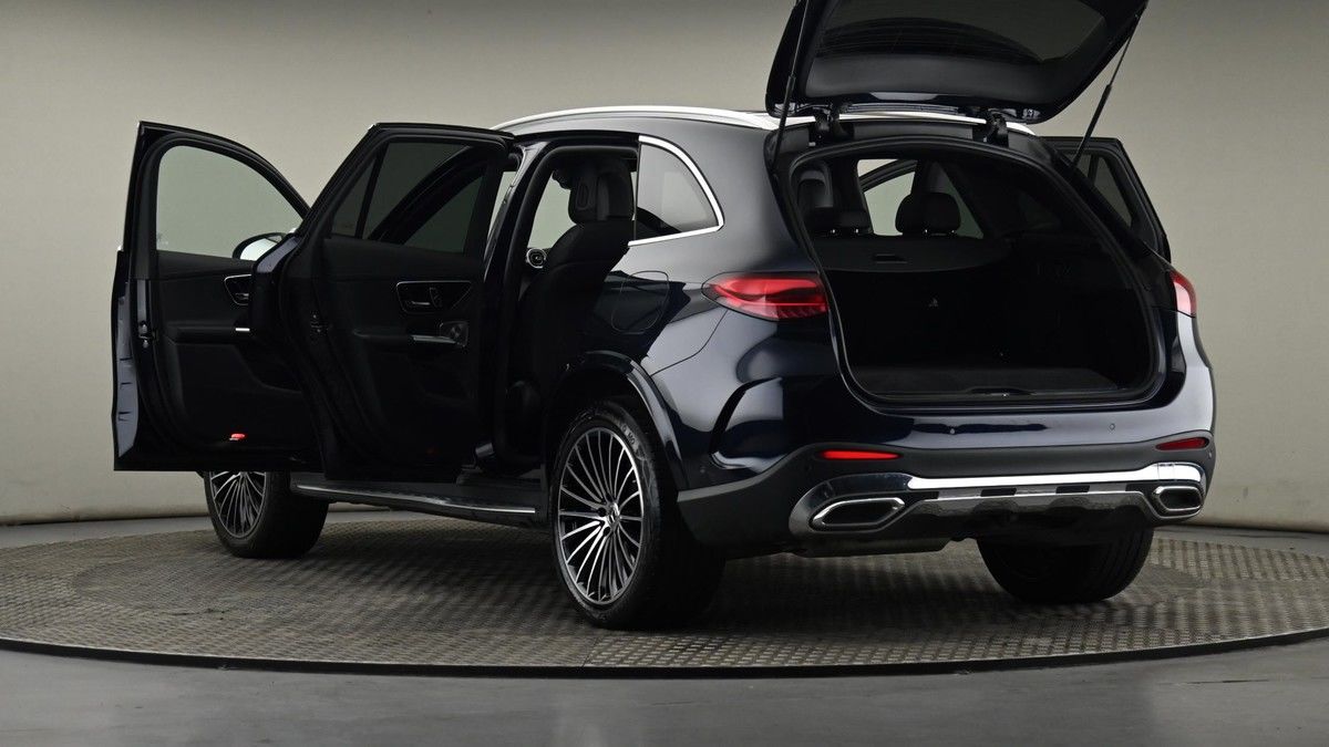 Mercedes-Benz GLC Image 29