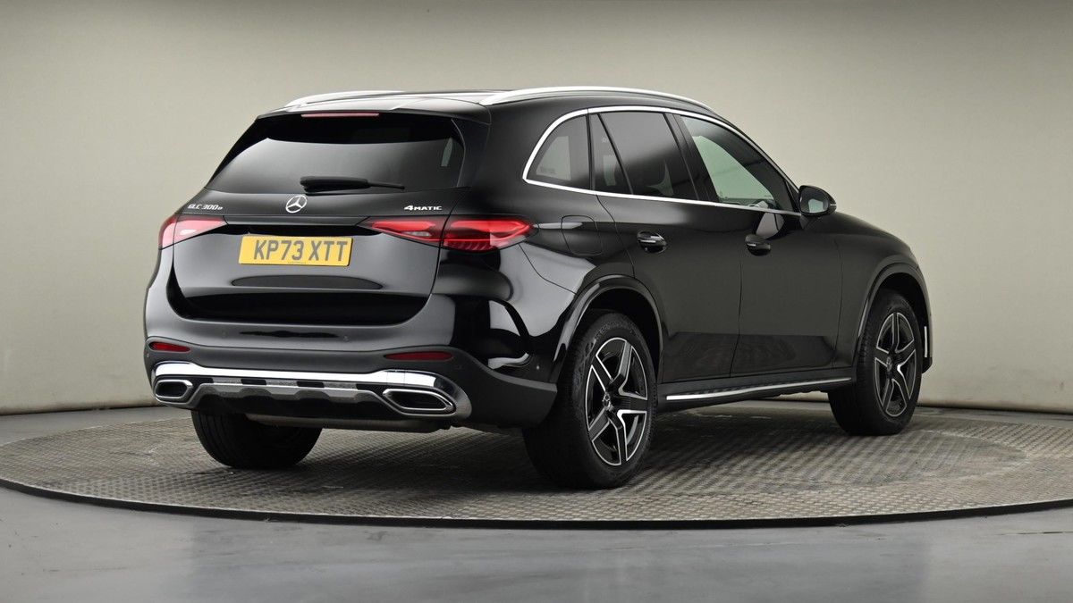 Mercedes-Benz GLC Image 25