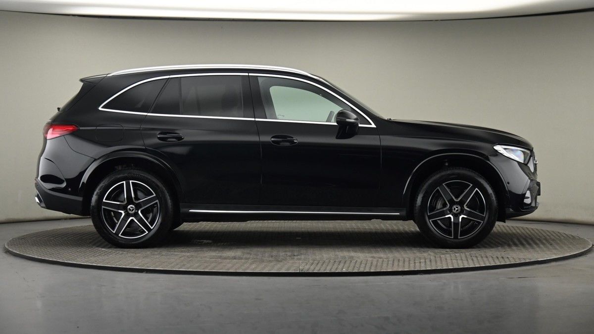 Mercedes-Benz GLC Image 27