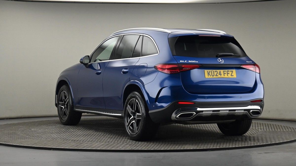 Mercedes-Benz GLC Image 24