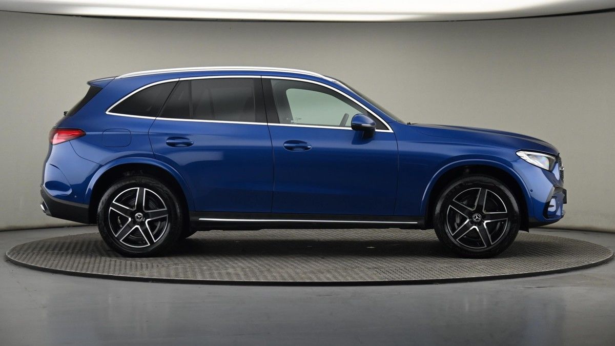 Mercedes-Benz GLC Image 27