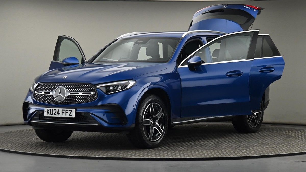 Mercedes-Benz GLC Image 28
