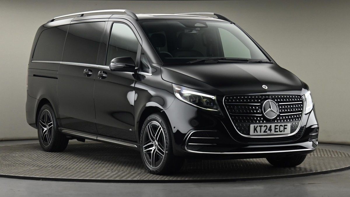 Mercedes-Benz V Class Sticky Header Image