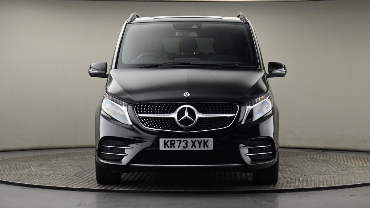 Mercedes-Benz V Class Image 21