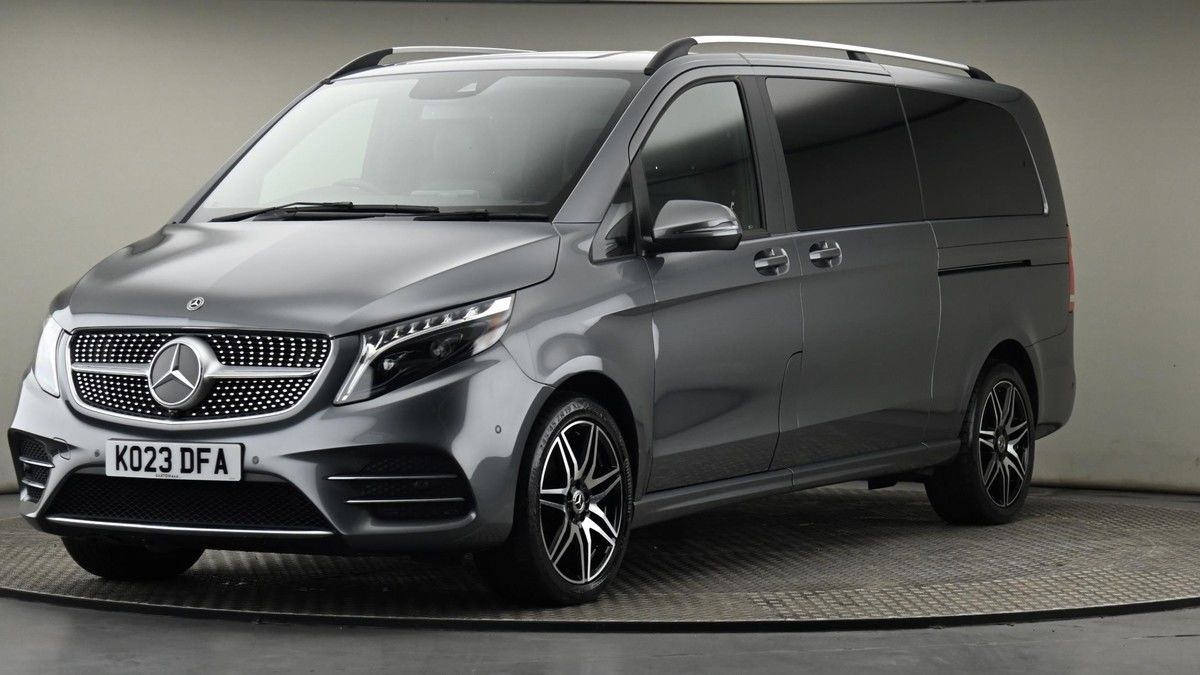 Mercedes-Benz V Class Image 21