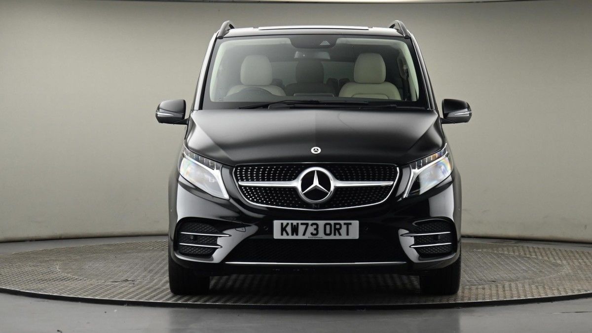 Mercedes-Benz V Class Image 20