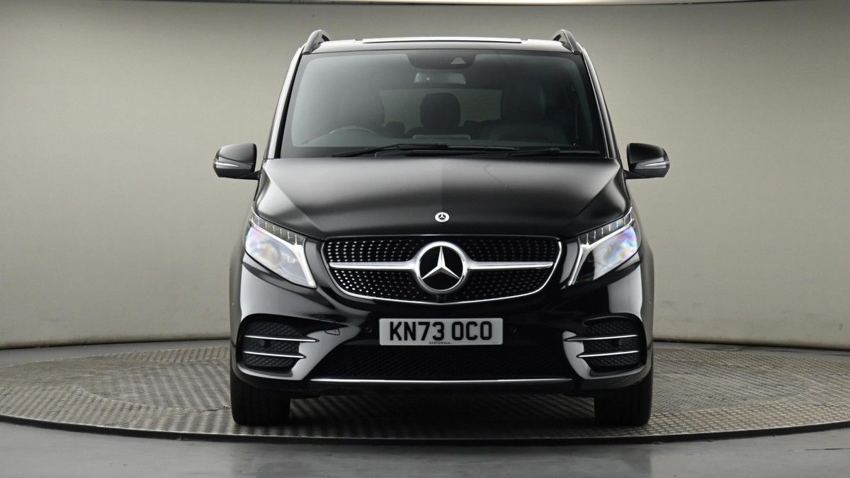 Mercedes-Benz V Class Image 20