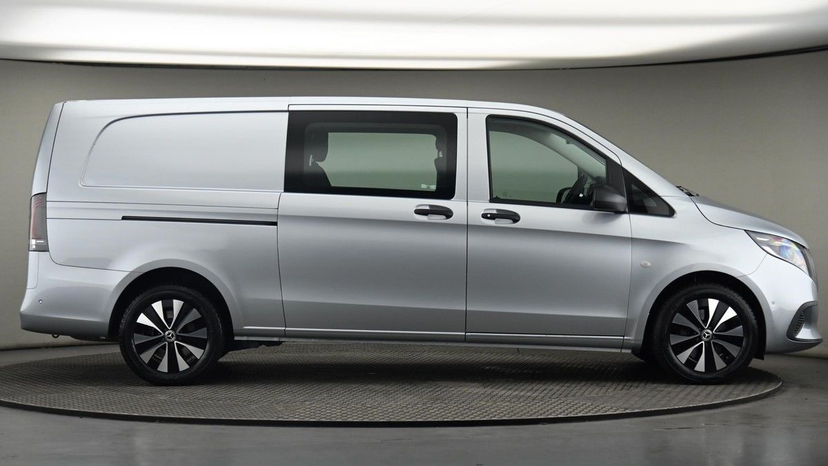 Mercedes-Benz Vito Image 27
