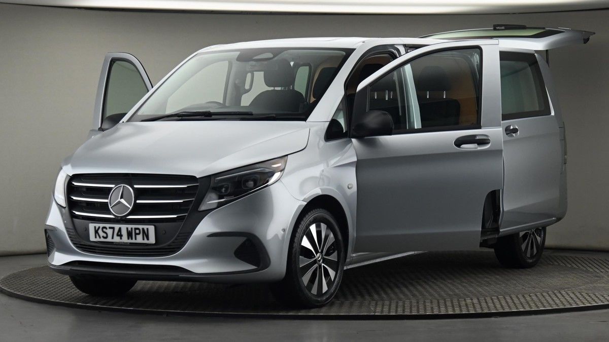 Mercedes-Benz Vito Image 28