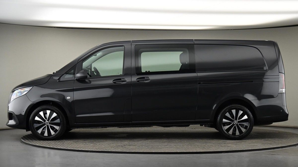 Mercedes-Benz Vito Image 22