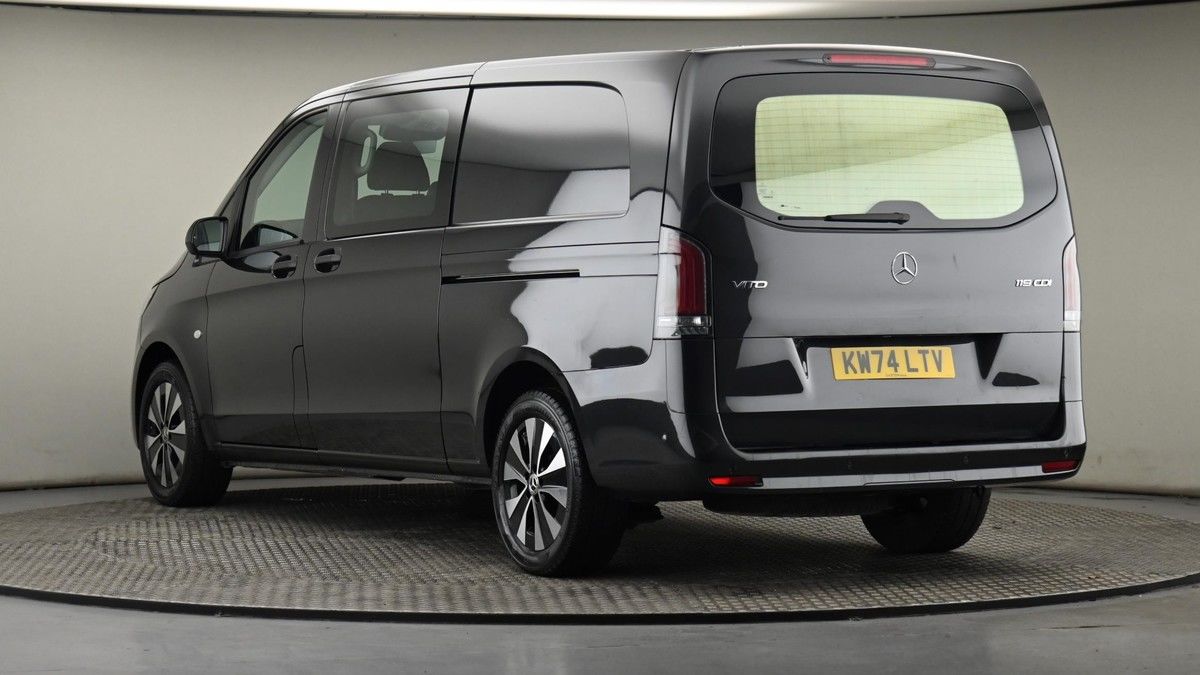 Mercedes-Benz Vito Image 23