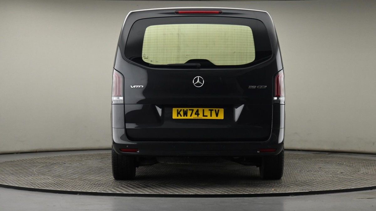 Mercedes-Benz Vito Image 24
