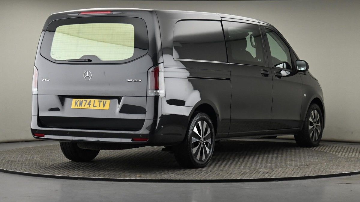 Mercedes-Benz Vito Image 25