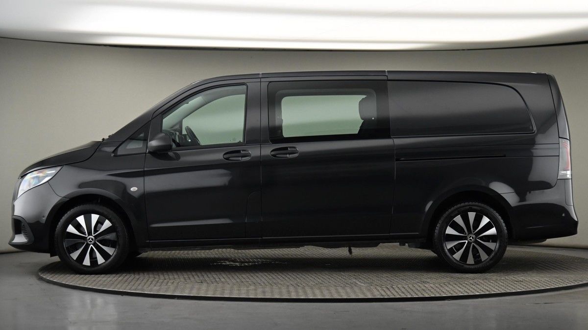 Mercedes-Benz Vito Image 22