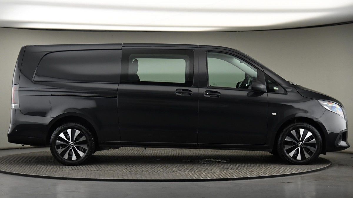 Mercedes-Benz Vito Image 26