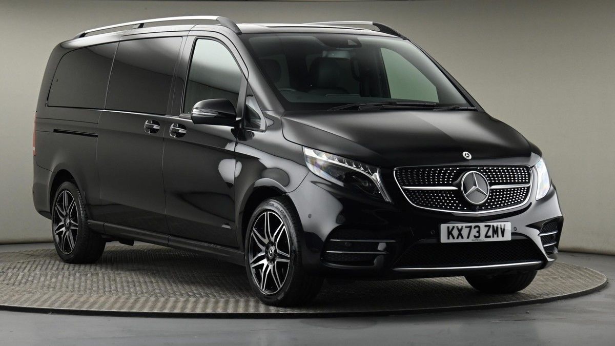 Mercedes-Benz V Class Sticky Header Image