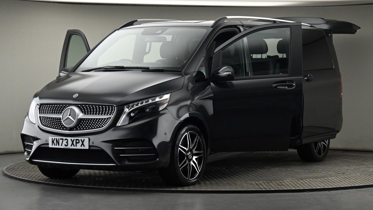 Mercedes-Benz V Class Image 28