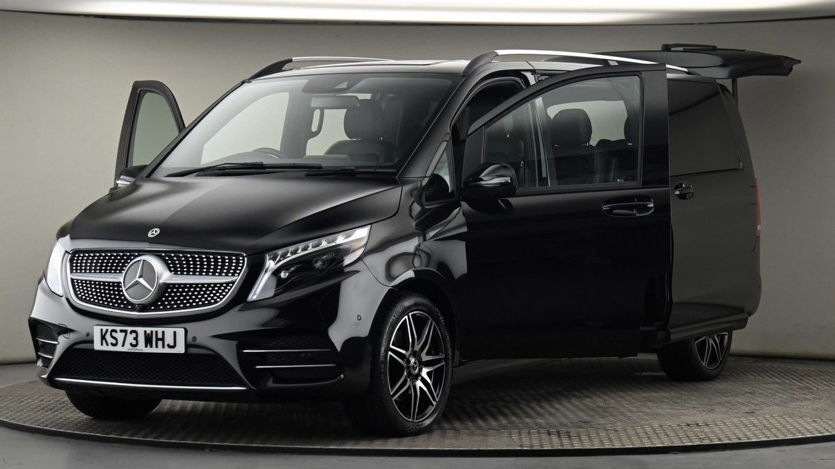 Mercedes-Benz V Class Image 28