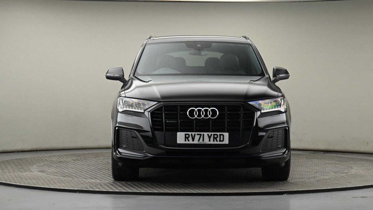 Audi Q7 Image 20