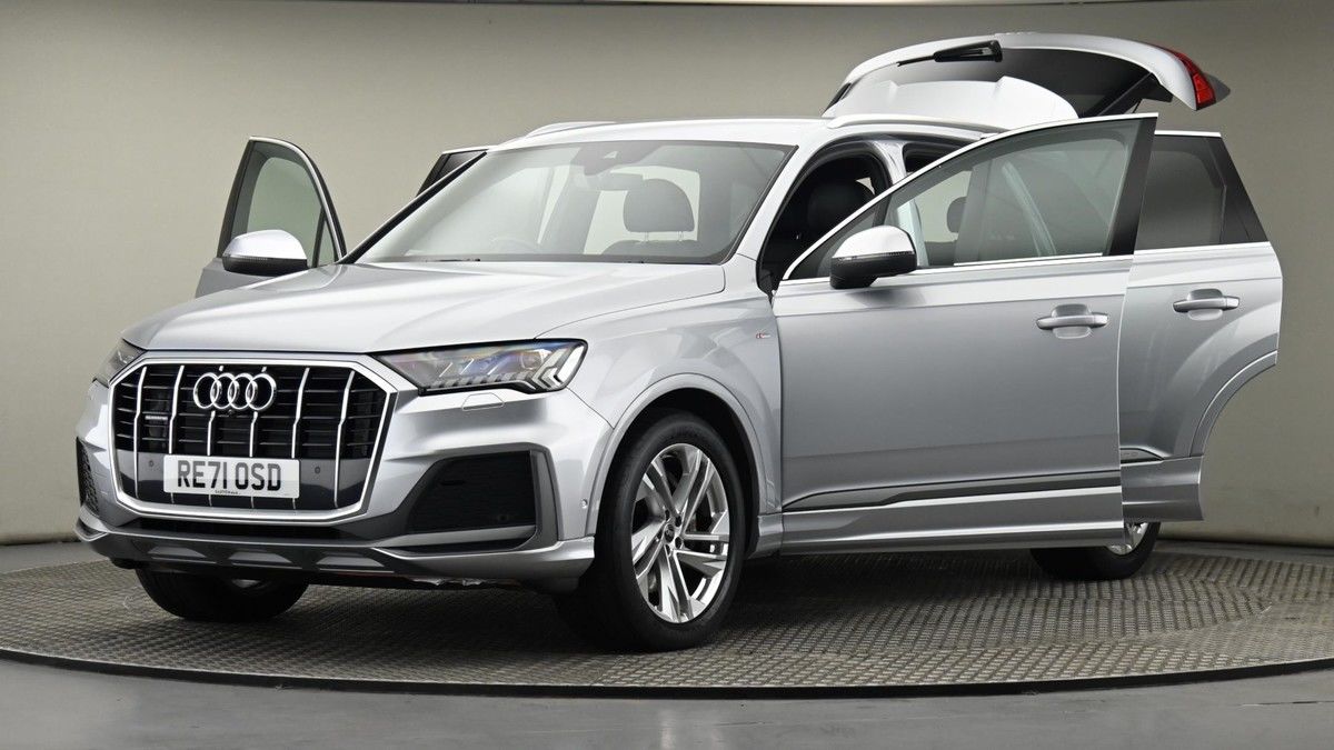 Audi Q7 Image 28