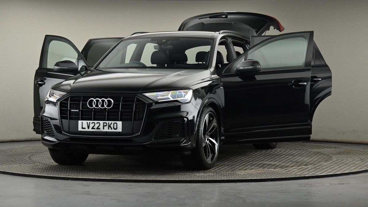 Audi Q7 Image 28