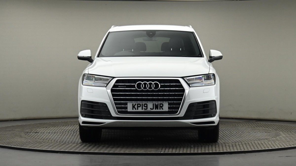 Audi Q7 Image 21