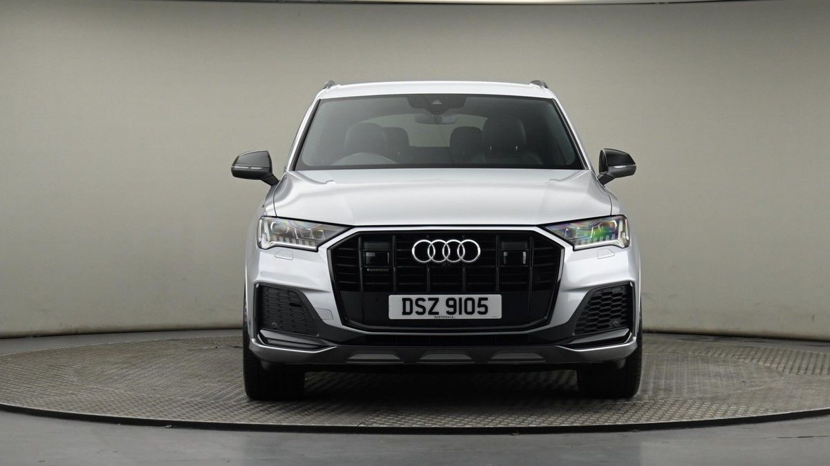 Audi Q7 Image 20