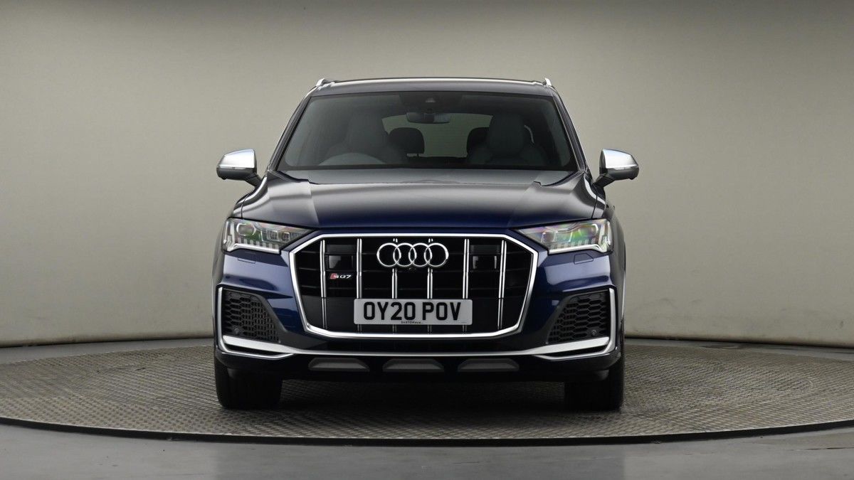 Audi SQ7 Image 21