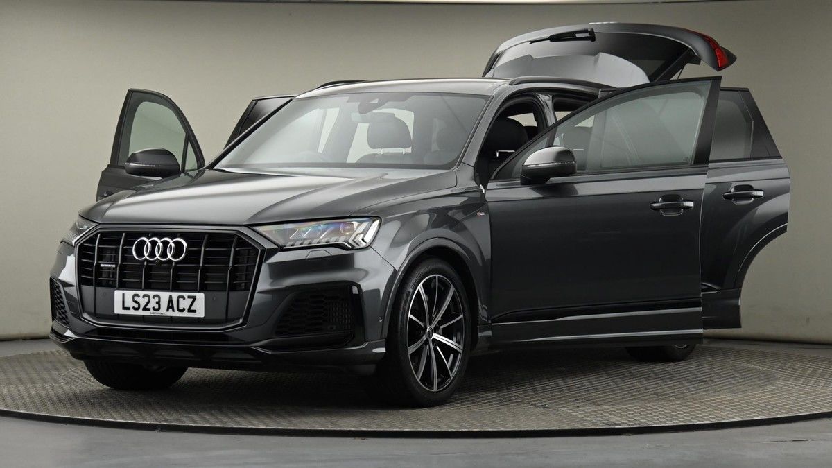 Audi Q7 Image 28