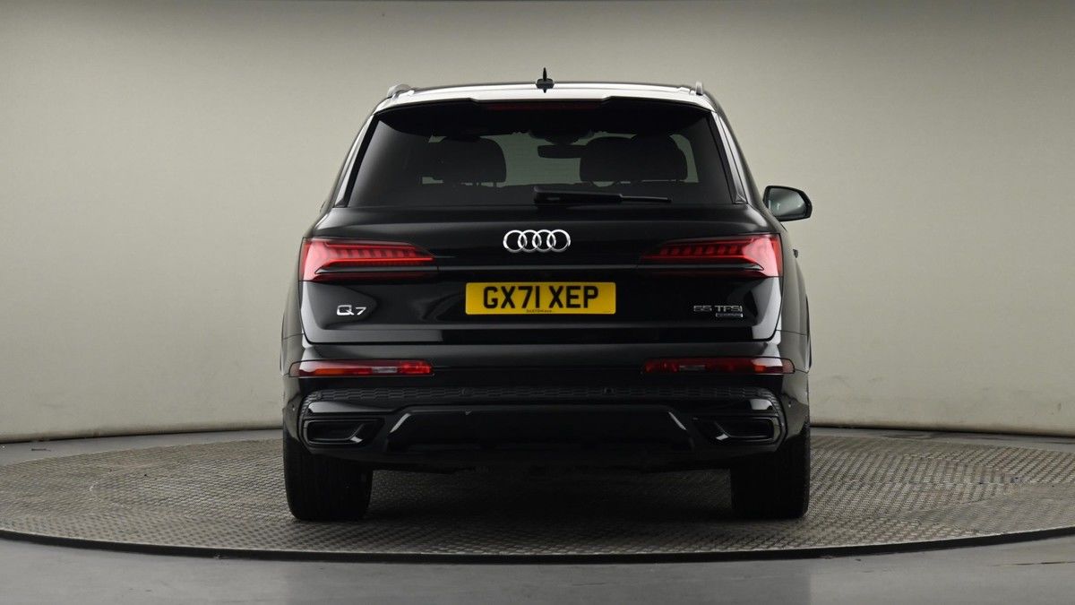 Audi Q7 Image 25