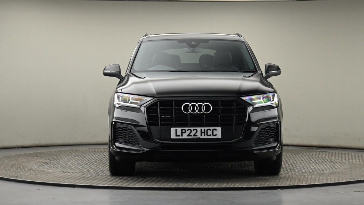 Audi Q7 Image 20