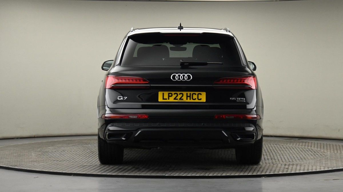 Audi Q7 Image 24