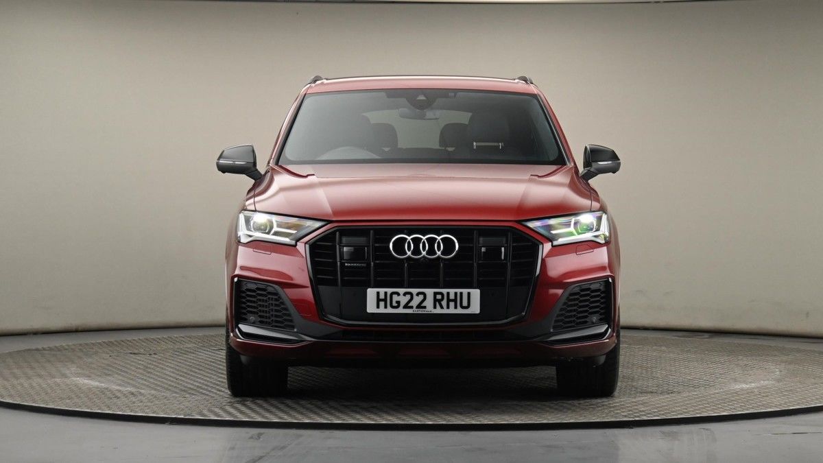 Audi Q7 Image 21