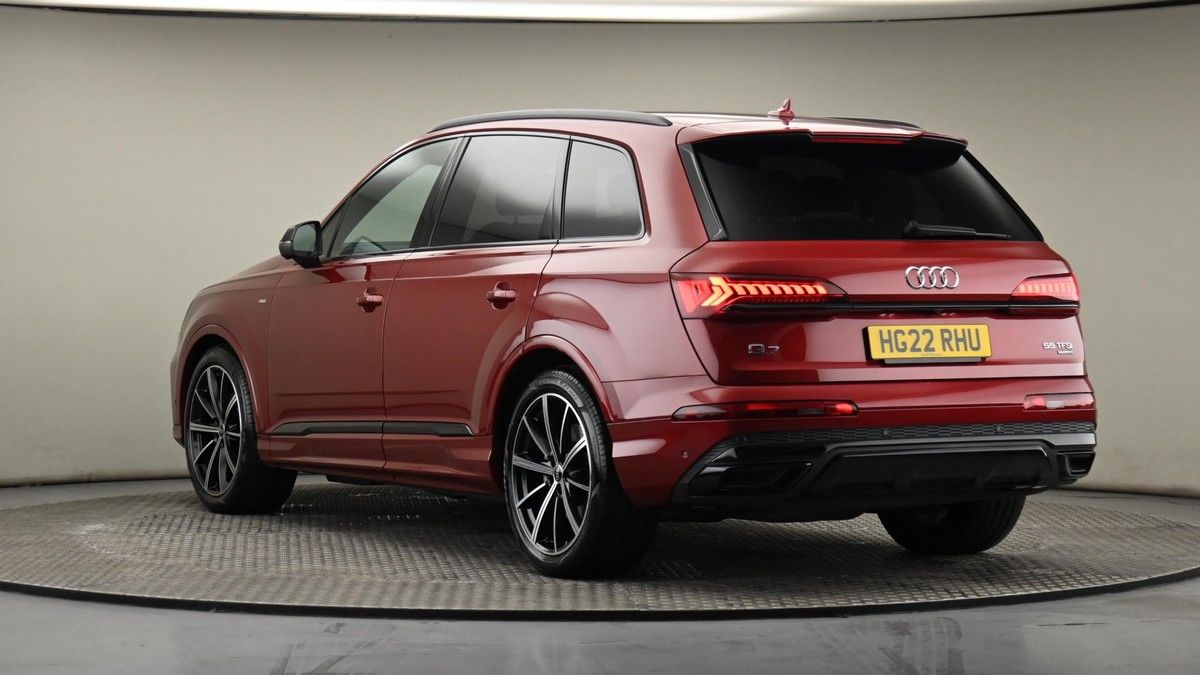 Audi Q7 Image 24