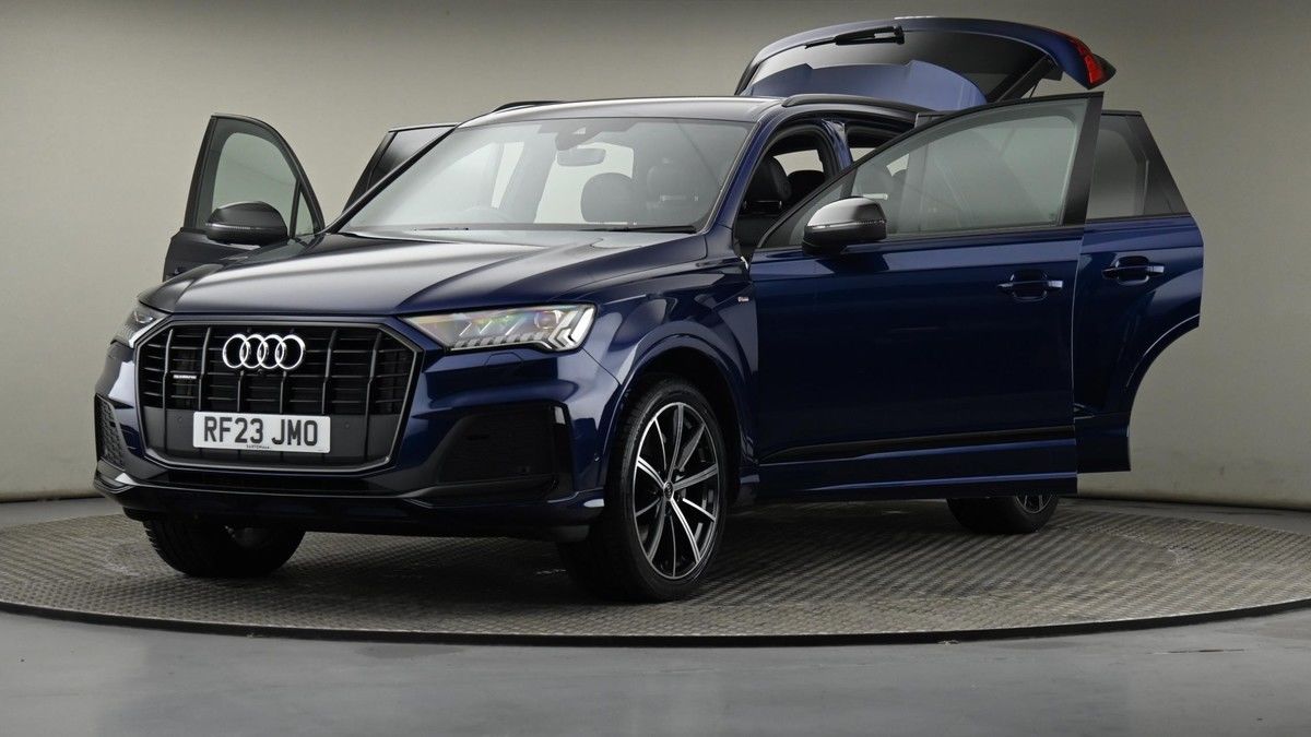 Audi Q7 Image 27