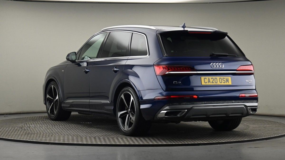 Audi Q7 Image 24