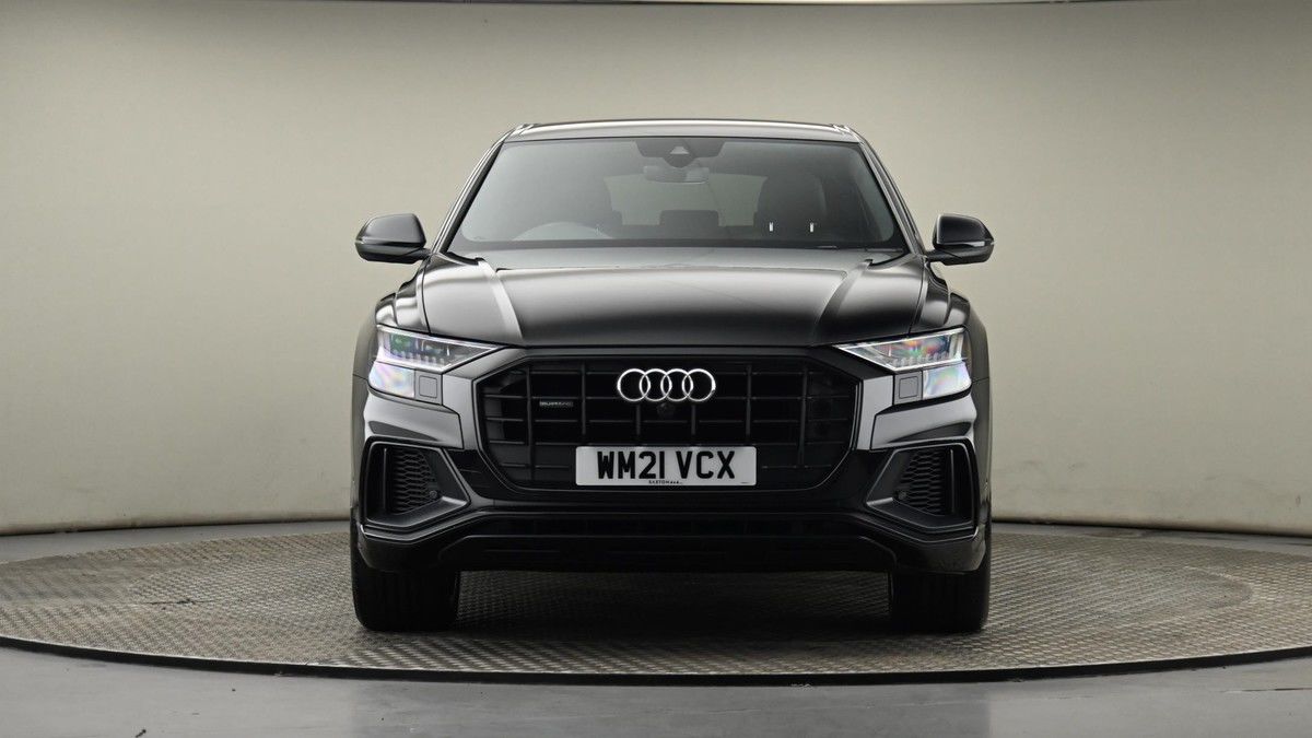 Audi Q8 Image 21
