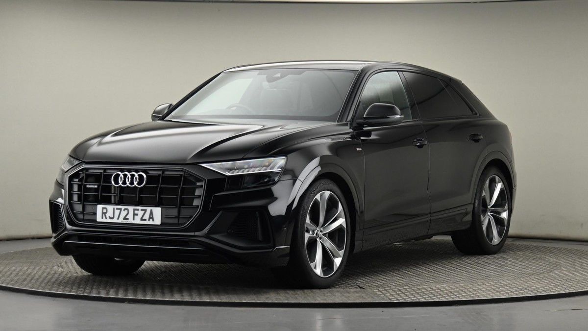 Audi Q8 Image 21