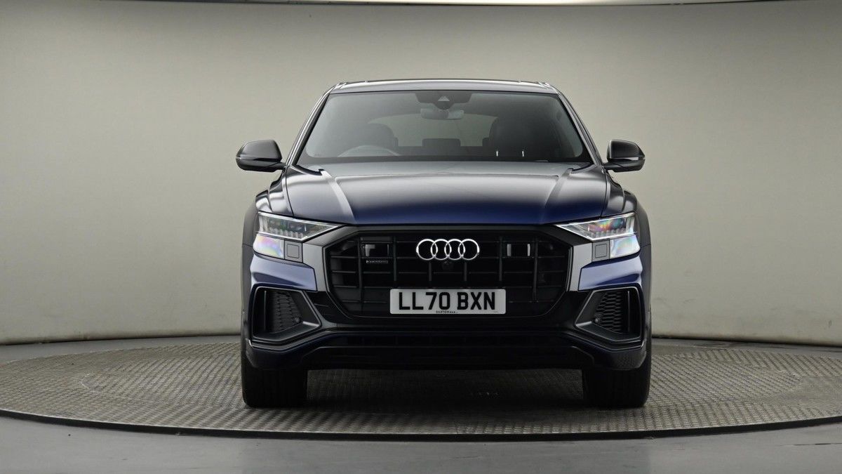 Audi Q8 Image 21