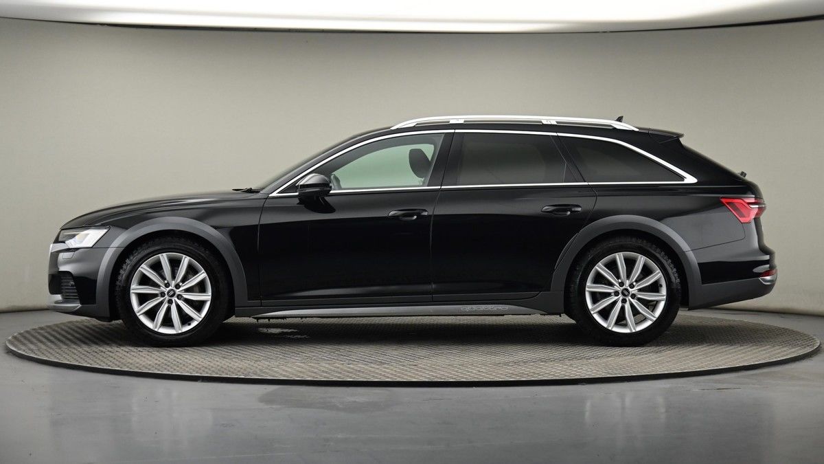 Audi A6 Allroad Image 22