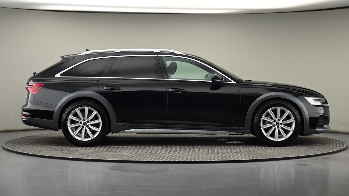 Audi A6 Allroad Image 26