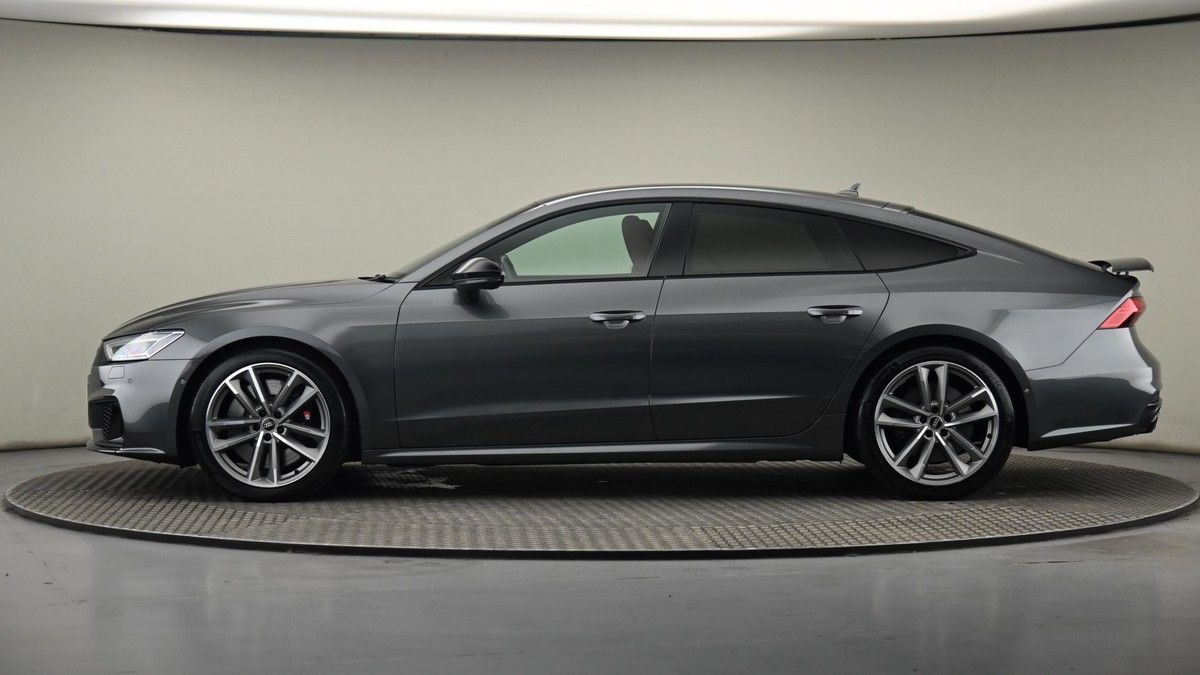 Audi S7 Image 22