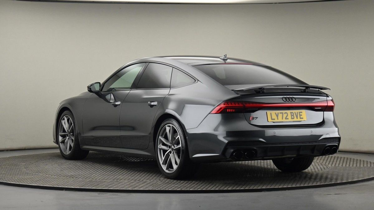 Audi S7 Image 23