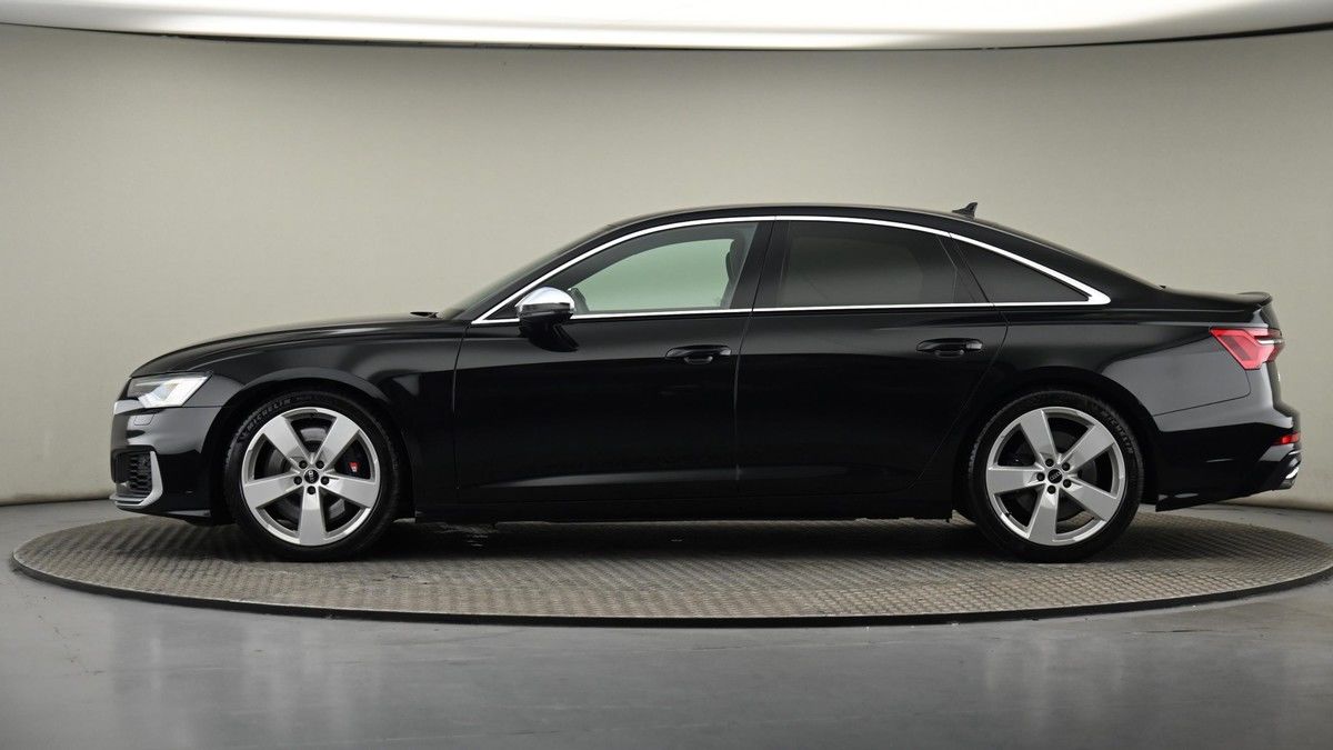 Audi S6 Saloon Image 22